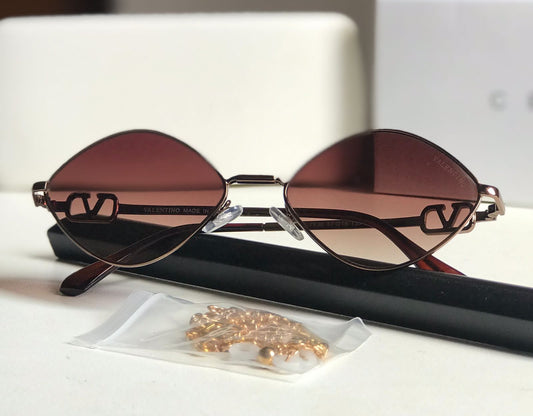 VALENTINO Sunglasses