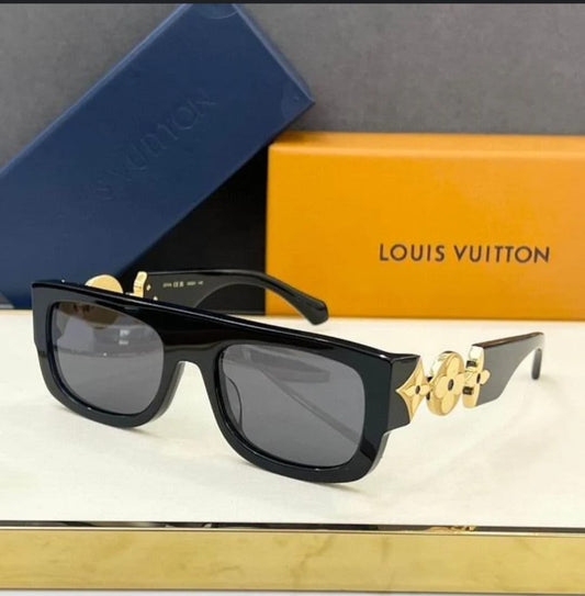 LV SUNGLASESS