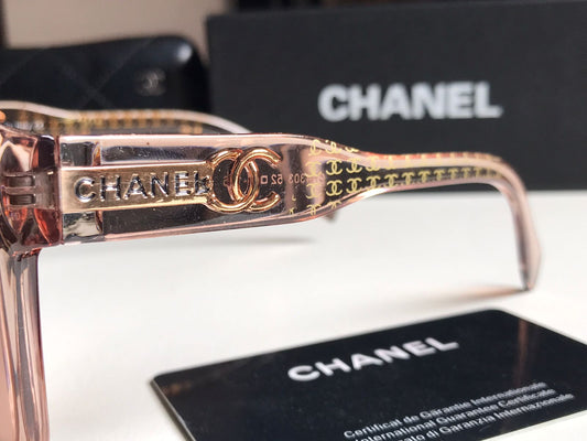 CHANEL Sunglasses